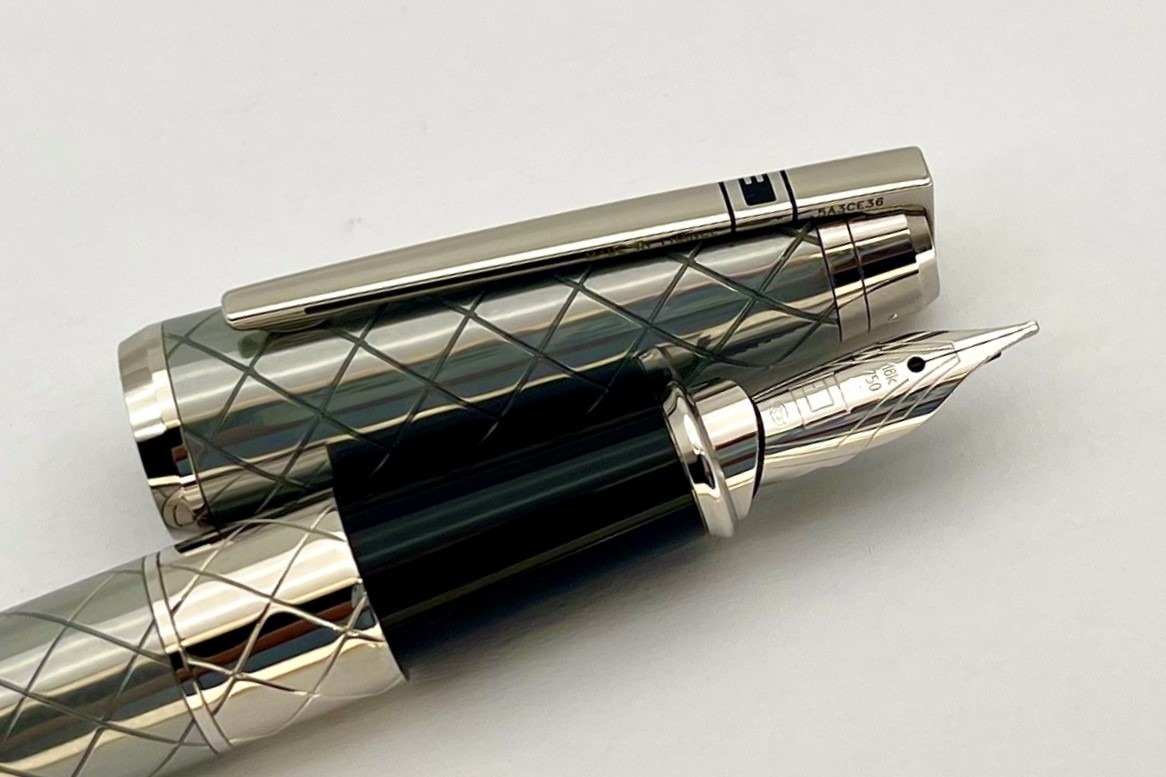 DupontDLinkGreyLacquerFP_E